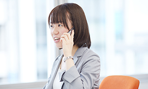 週末に行うため、現職中でも参加しやすい
