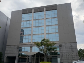 社屋外観
